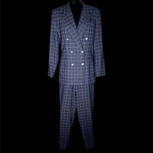 Saks Fifth Avenue -90's Folio Navy/Wht Double Breast Menswear Suit - Size 10